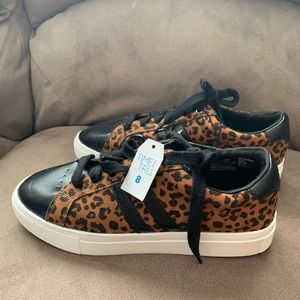 Time and Tru Leopard Sneakers